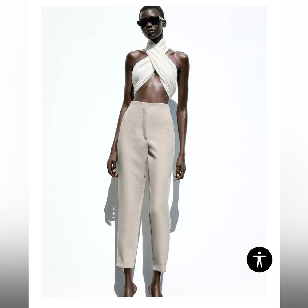 Zara High-waisted trousers in cream size small